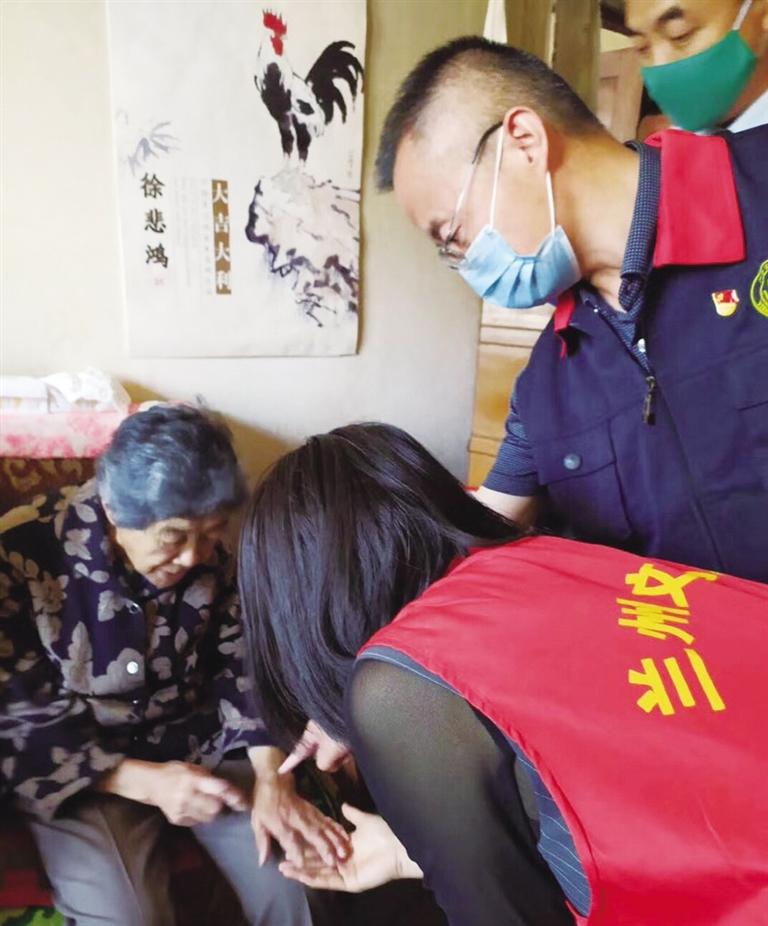 在公益志愿服務(wù)中踐行初心使命——記中國好人、城關(guān)區(qū)一方公益慈善協(xié)會黨支部書記高平