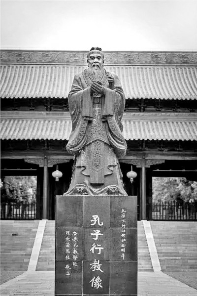繪一幅壯闊的中國(guó)文學(xué)地圖——《深入文明史的中國(guó)思想史》寫(xiě)作緣起 繪一幅壯闊的中國(guó)文學(xué)地圖——《深入文明史的中國(guó)思想史》寫(xiě)作緣起