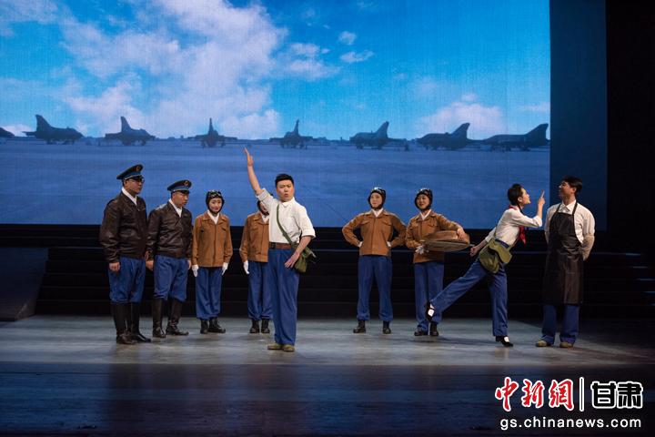 圖為甘肅原創(chuàng)音樂劇《風花雪月》演出劇照。(資料圖)潘禹辰 攝